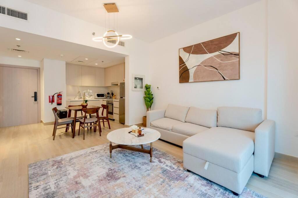 Apartment 1br Stylish Luxury Modern Yas Island 427we B10 *