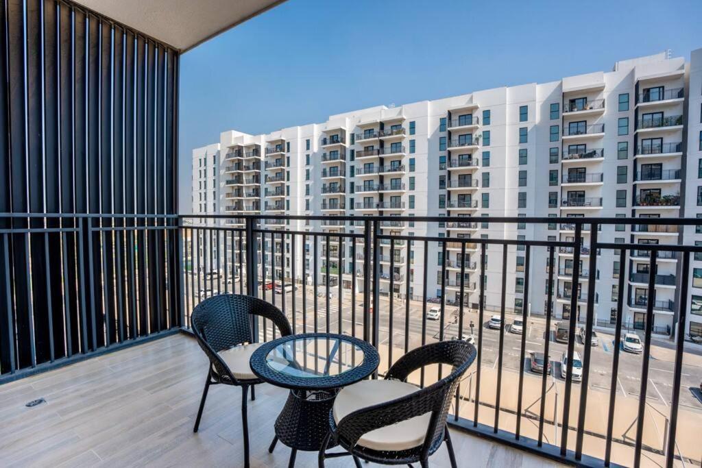 Apartment 1br Stylish Luxury Modern Yas Island 427we B10